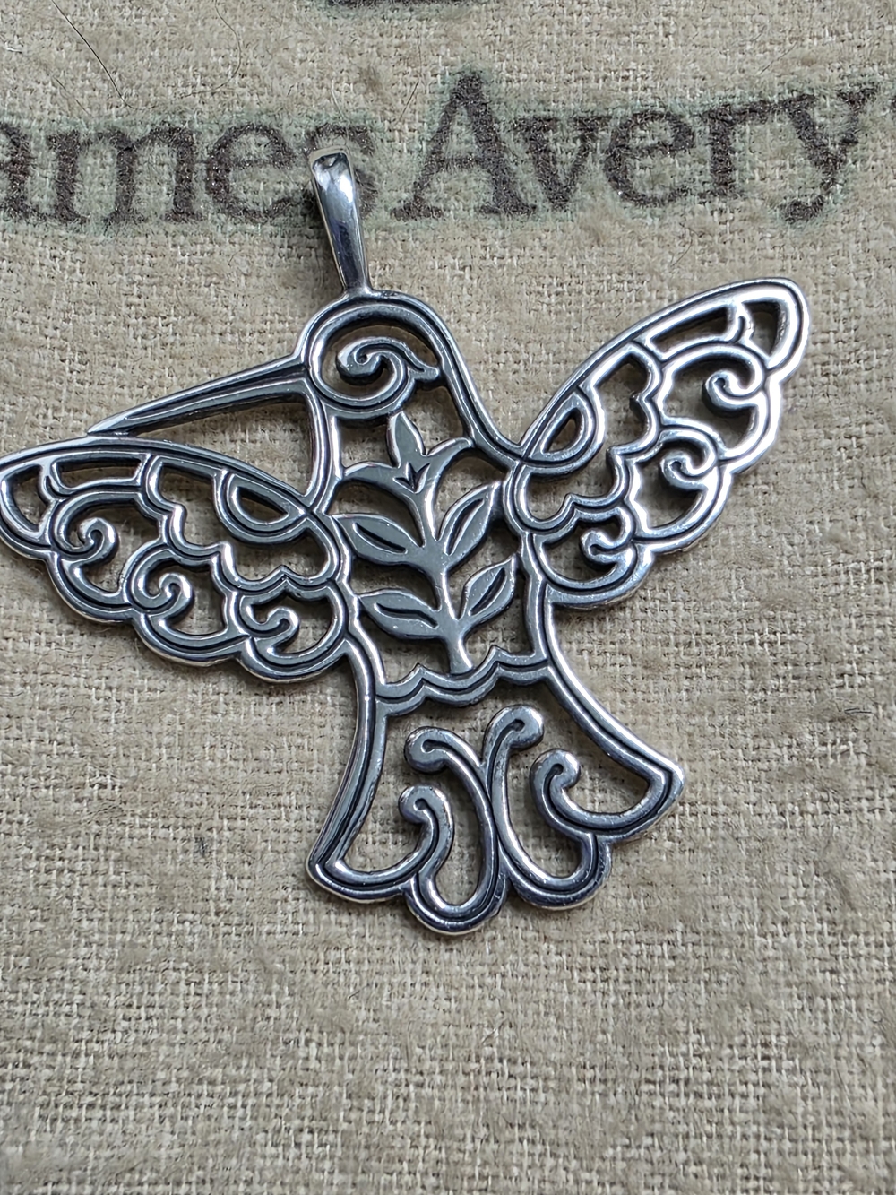James Avery Retired Large Open work Hummingbird Pend. - Picture 3 of 4